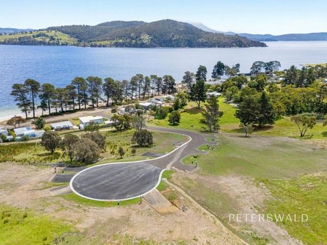 Exclusive coastal living on Bruny Island
