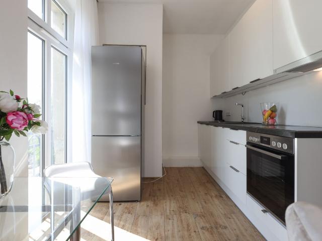 Exclusive, charming flat in Reinickendorf, Berlin Amsterdam Apartments for Rent
