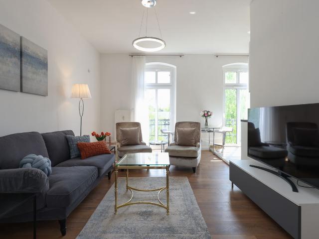 Exclusive, charming flat in Reinickendorf, Berlin Amsterdam Apartments for Rent