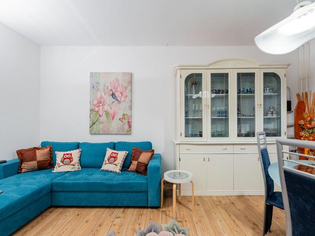Exclusive city living in Berlin Neukölln: Elegant 3 room flat with balcony and urban flair, Berlin Amsterdam Apartments for Rent