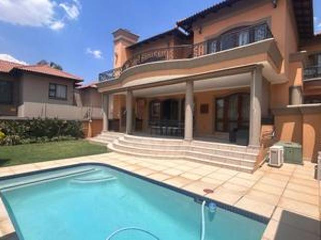 exclusive cluster in upper bed!