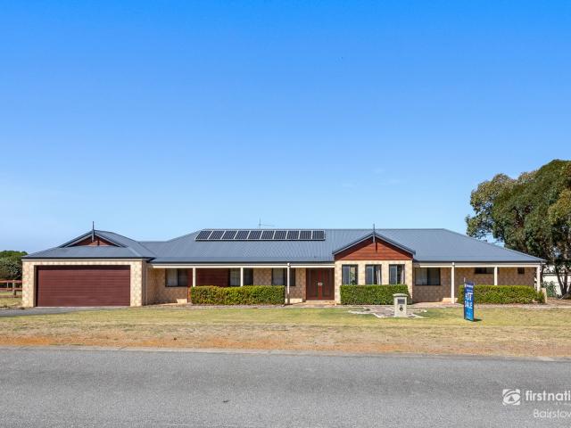 Exclusive and Sizeable Family Retreat