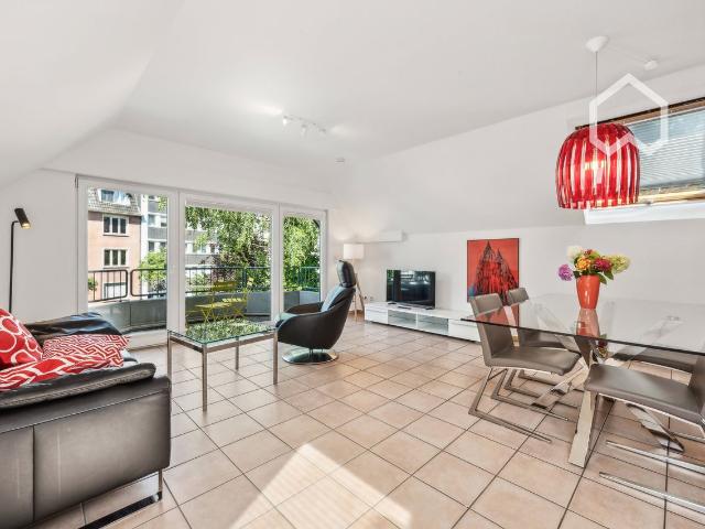 Exclusive apartment near the Cathedral central, quiet, bright, modern, parking space available, Koln Amsterdam Apartments for Rent