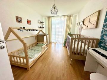 Exclusive apartment in Morges with panoramic lake views