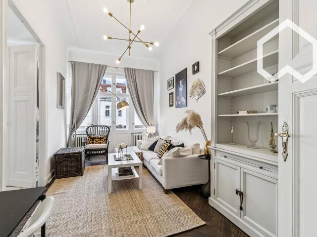 Exclusive Apartment in Berlin Friedenau Steglitz: Stylish, Bright & Perfectly Connected, Berlin Amsterdam Apartments for Rent