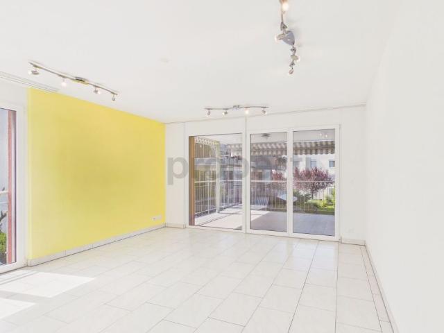 Exclusive apartment in the best micro location only 30 minutes from Zurich HB