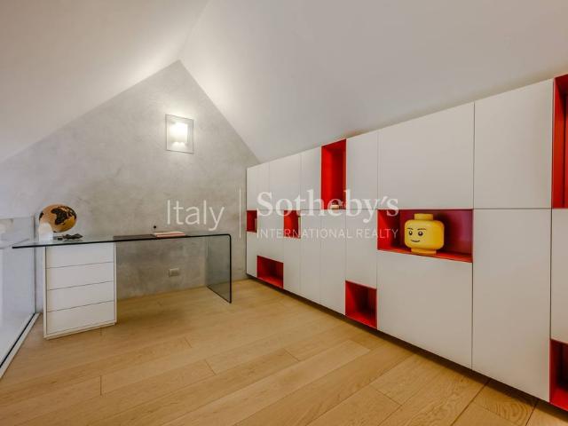 Exclusive apartment in the Castelconturbia Golf Club