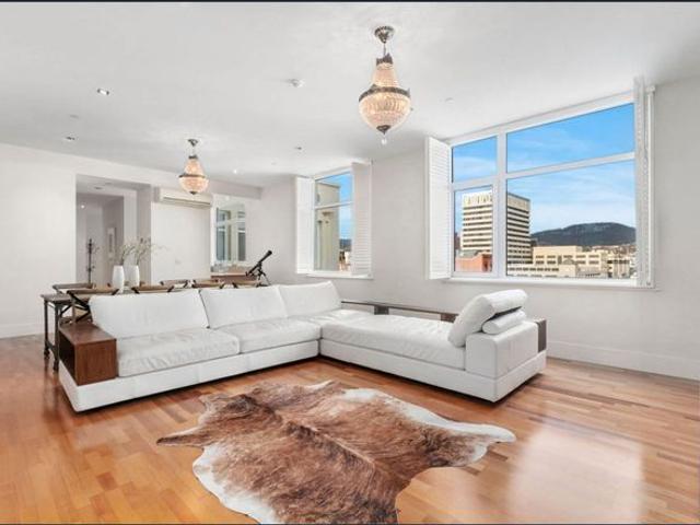 Exclusive apartment in the heart of Hobart
