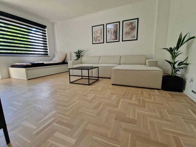 Exclusive apartment with balcony, Dortmund Amsterdam Apartments for Rent