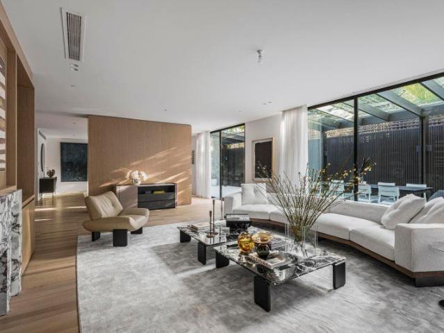 Exclusive Garden Residence close to Toorak Village