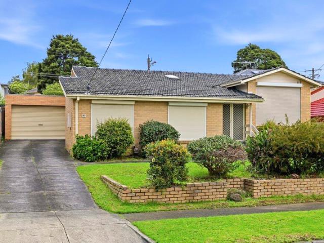 Exclusive dual street frontages & 849 sqm approx. of GRZ 1 land!