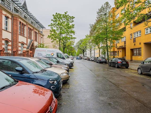 Exclusive Fully Furnished Luxury Apartment in the Heart of Charlottenburg, Berlin Amsterdam Apartments for Rent