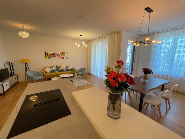 Exclusive furnished apartment TOP LOCATION very close to Spree river