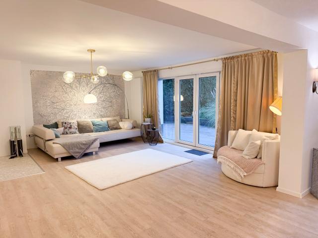 Exclusive Furnished Apartment with Private Garden, Sauna & Parking – Close to Bonn and Cologne