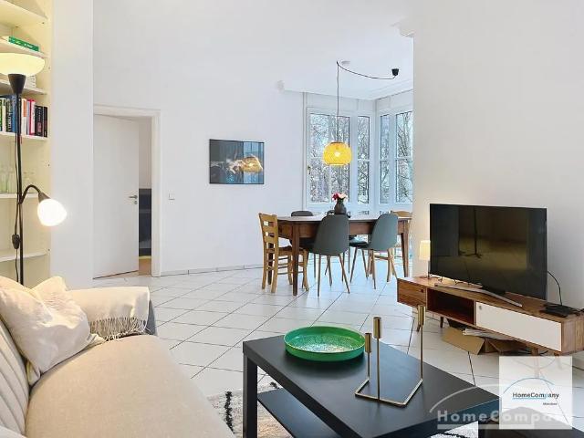 Exclusive Furnished Apartment in Schwabing – Right Next to the English Garden
