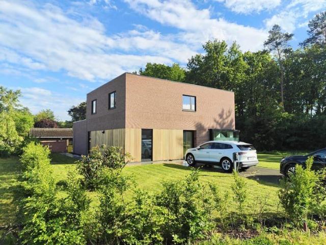 Exclusive Furnished Home with Private Forest