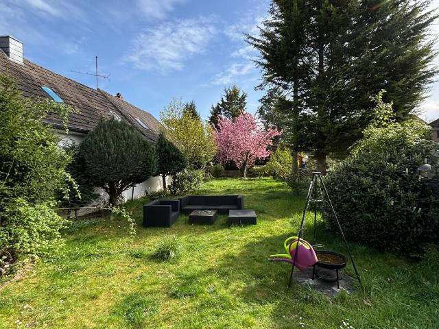 Exclusive furnished single family house in Cologne