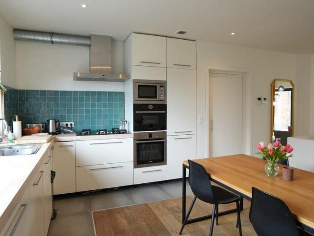Exclusive furnished triplex with panoramic views of Ghent