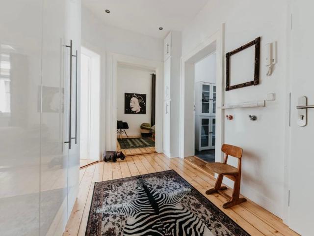 Exclusive furnished 2 room apartment in the Eastern Ring Area Braunschweig, Braunschweig Amsterdam Apartments for Rent
