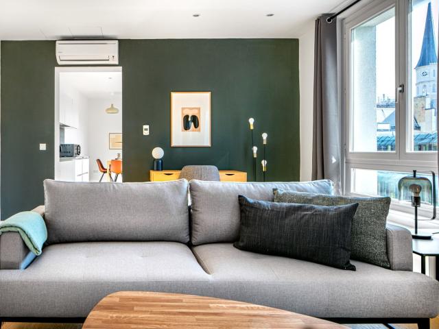 Exclusive Kohlmarkt 1 BR w/ Elevator, walk to Metro U1, U3