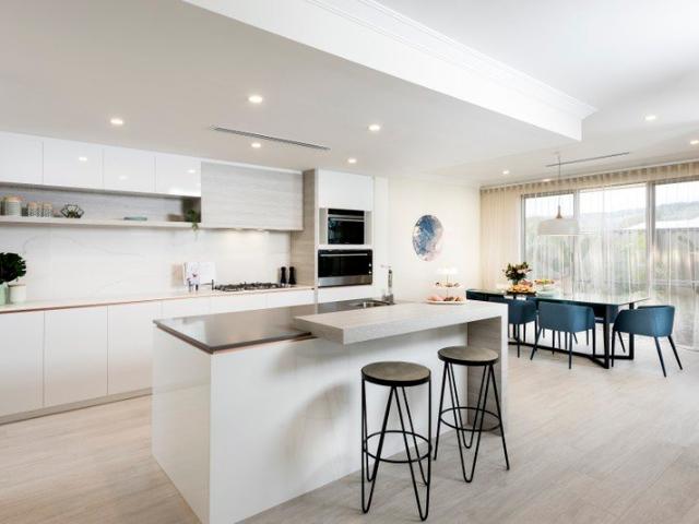 EXCLUSIVE HOUSE & LAND PACKAGE $750K
