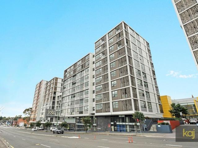 Exclusive High Floor 2 Bedroom Gem