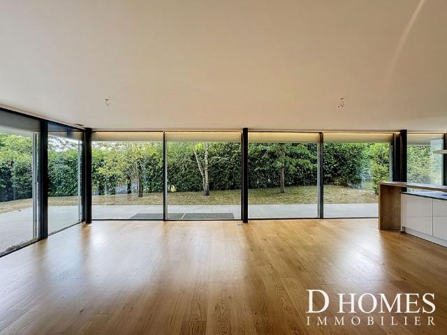 EXCLUSIVE I Magnificent 5.5 room apartment with garden