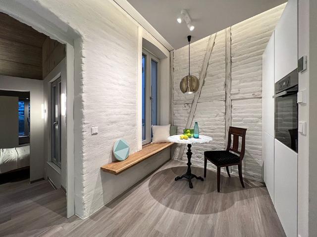 Exclusive industrial style suite with terrace in Cologne