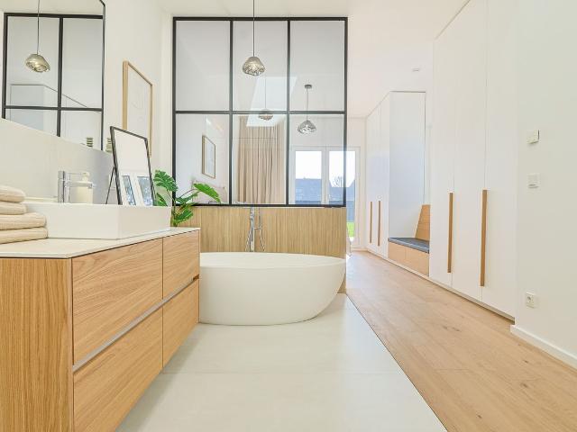 Exclusive Living with Style – Design, Comfort, and Privacy in Perfect Harmony*, Dusseldorf Amsterdam Apartments for Rent