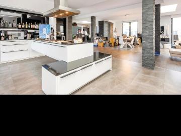 Exclusive luxury loft with roof terrace and first class furnishings!, Berlin Amsterdam Apartments for Rent