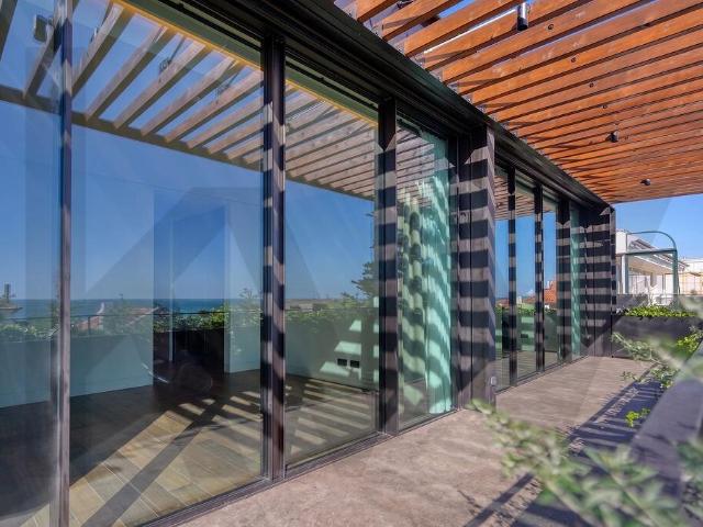 Exclusive Luxury 3 Bedroom Apartment for Lease near the Sea in Estoril
