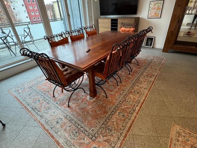 Exclusive, Spacious Duplex Apartment with High End Features & Balcony