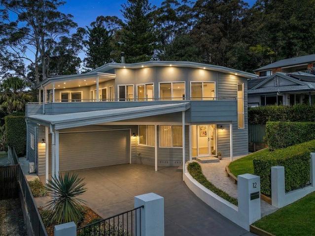 Exclusive Position | Outstanding Water Views