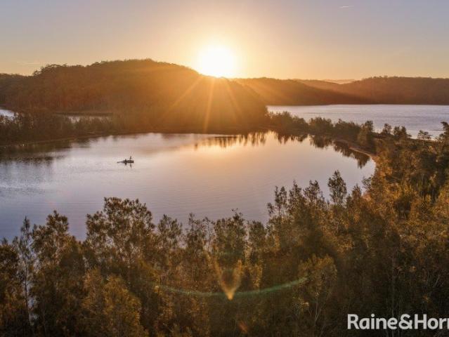 Exclusive Peninsula Living with Your Own Lagoon