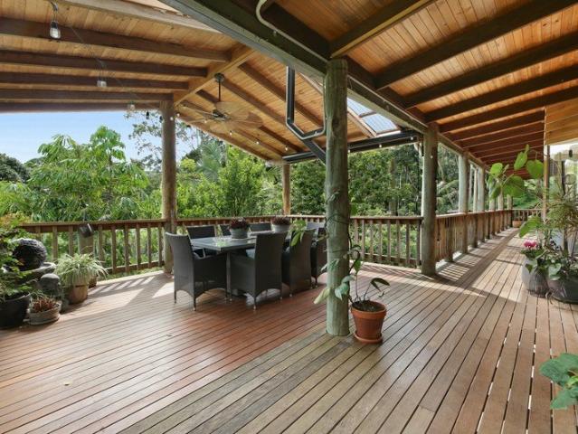 Dual Living Rainforest Estate on Double Block with Income Generating Cabins!