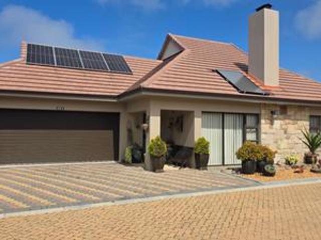 exclusive retirement living in parad.