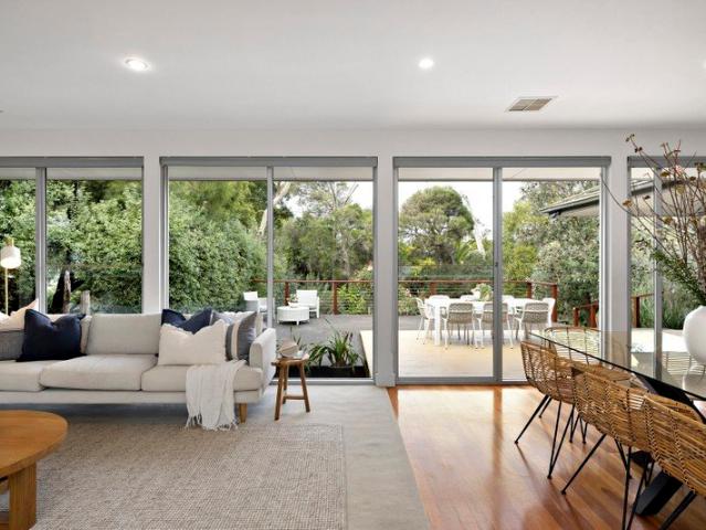 Exclusive Woodland Glasshouse Retreat