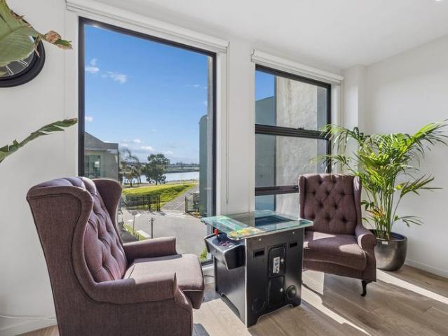Exclusive Waterfront Living with Private Pontoon