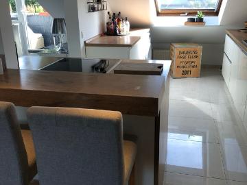 Exclusive top floor flat on 58 square metres of living space with loft charm and terrace in the heart yet quiet location of Krefeld Fischeln