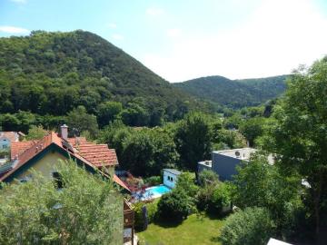 Exclusive Villa mit eigenem Lift im Haus, Pool und Grünblick Neubau Erstbezug