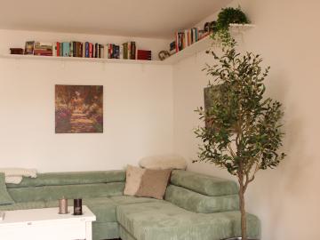 Exclusively Furnished Apartment in a Prime Mannheim Location with 2 balconies