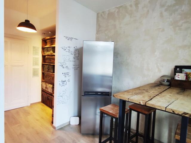 Exclusively furnished apartment in an old building in a central location, Aachen Amsterdam Apartments for Rent