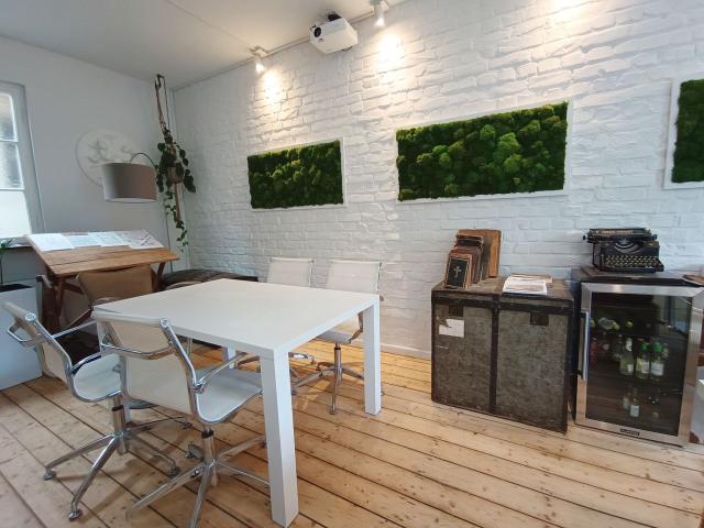 Exclusively furnished loft apartment in an old building in a central location, Aachen Amsterdam Apartments for Rent