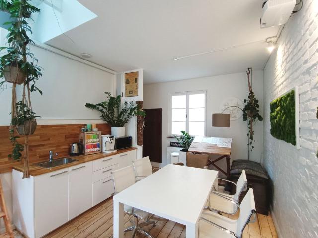 Exclusively furnished loft apartment in an old building in a central location, Aachen Amsterdam Apartments for Rent