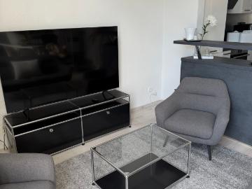 Exclusively Furnished, Light Flooded Gallery Maisonette with Southwest Balcony in Central Braunschweig
