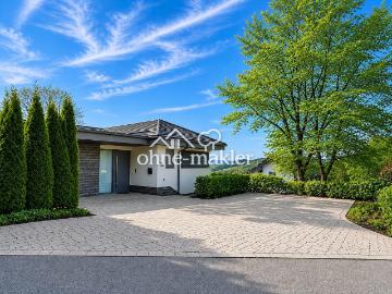 Exclusiver, großzügiger Bungalow der Extra Klasse. Provisionsfrei!