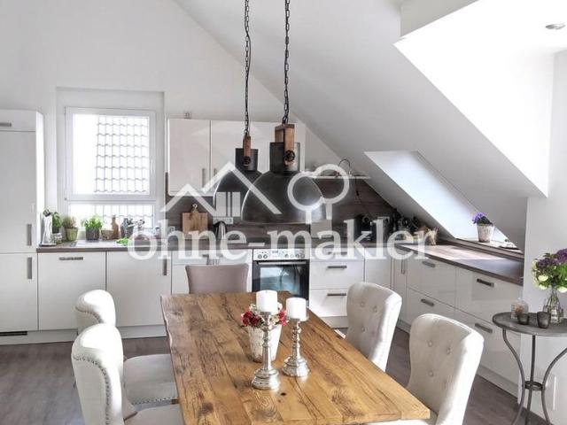 EXCLUSIVES PENTHOUSE IN KORNTAL: BARRIEREFREI MIT AUFZUG DACHTERRASSE MIT STADTBLICK