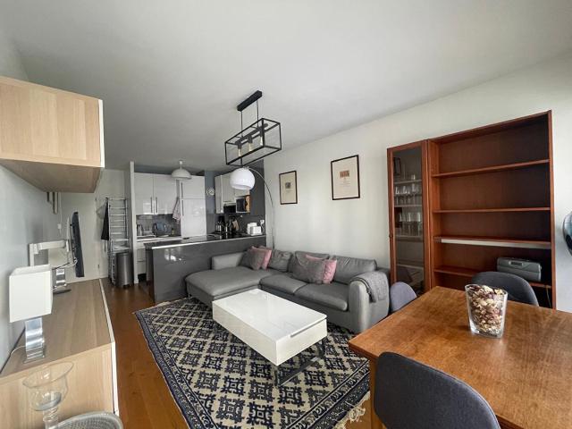 EXCLUSIVITE 3P MEUBLE PLACE DE LA BOULE