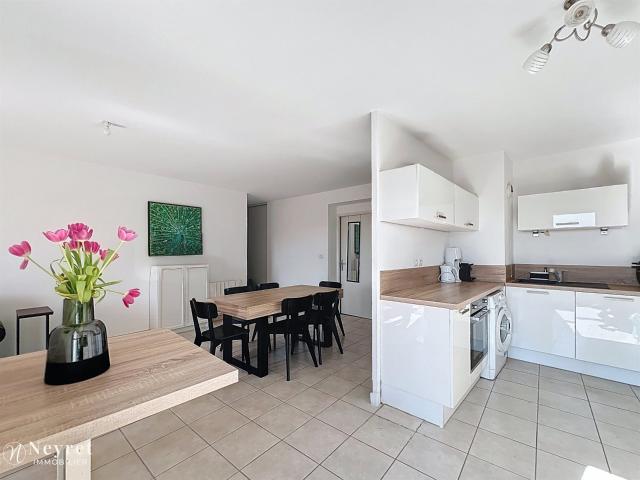 Exclusivité T4 lumineux Séjour 36 m2 Résidence récente Doubl. 81m² Villefranche sur Saône