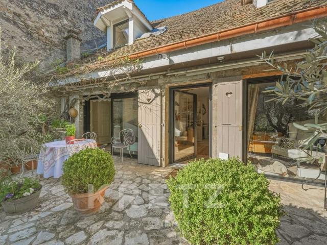 Exclusivité Veigy Foncenex Propriété historique de caractè. 520m² Veigy Foncenex